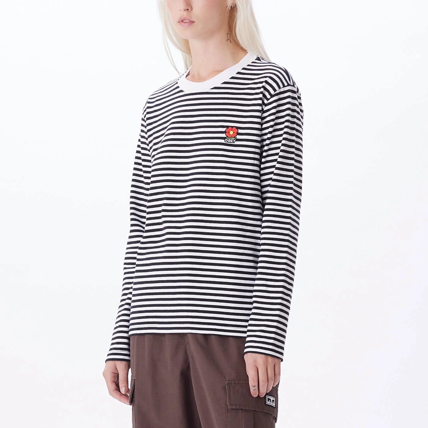 231030122    OBEY ROMELIA TEE BLK - Image 2