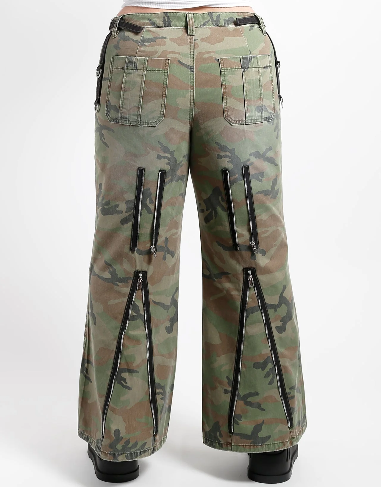 CURVE PEACE CARGO PANT CAMO - Image 4