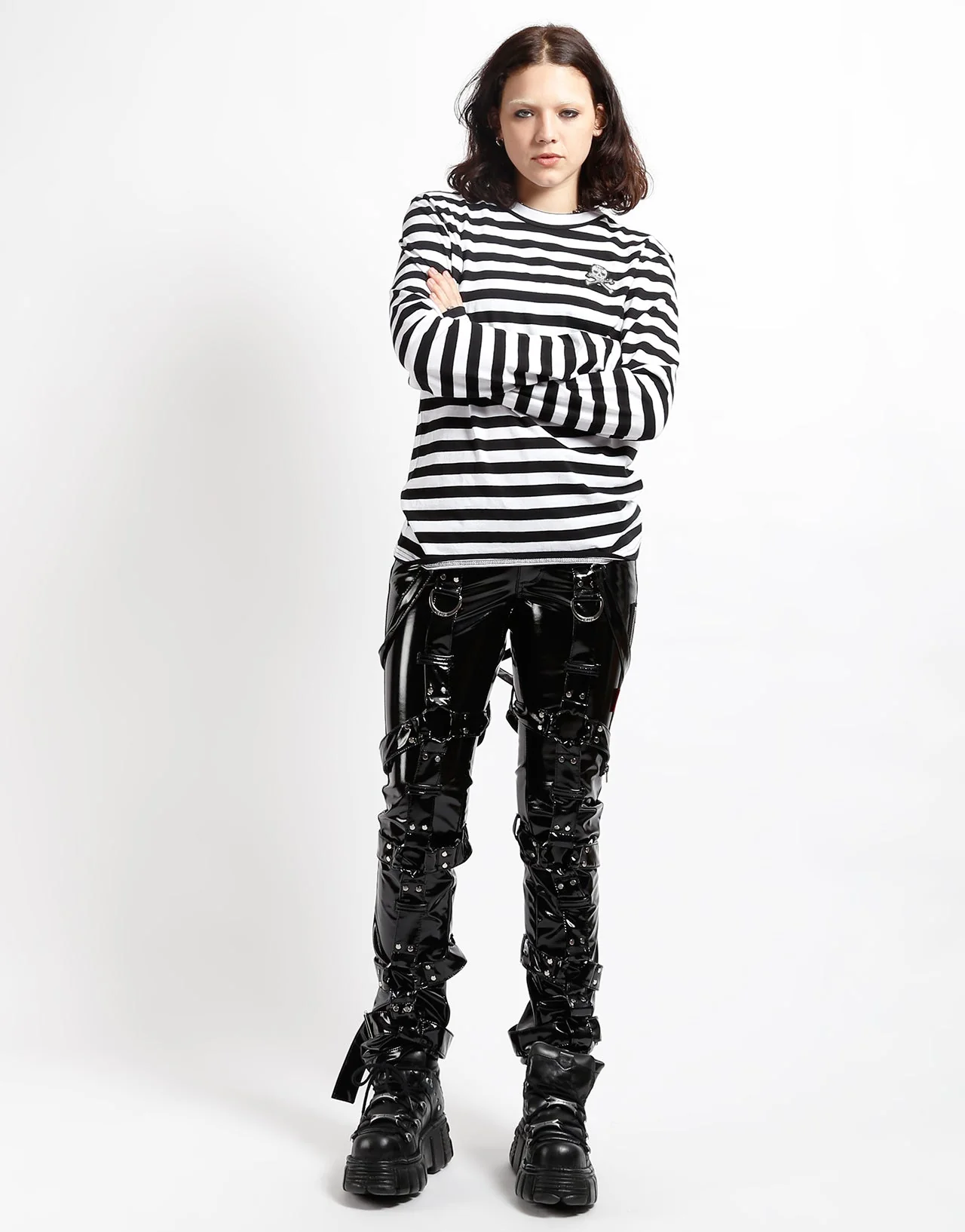 SKULL STRIPE KNIT TOP BLACK/WHITE - Image 2