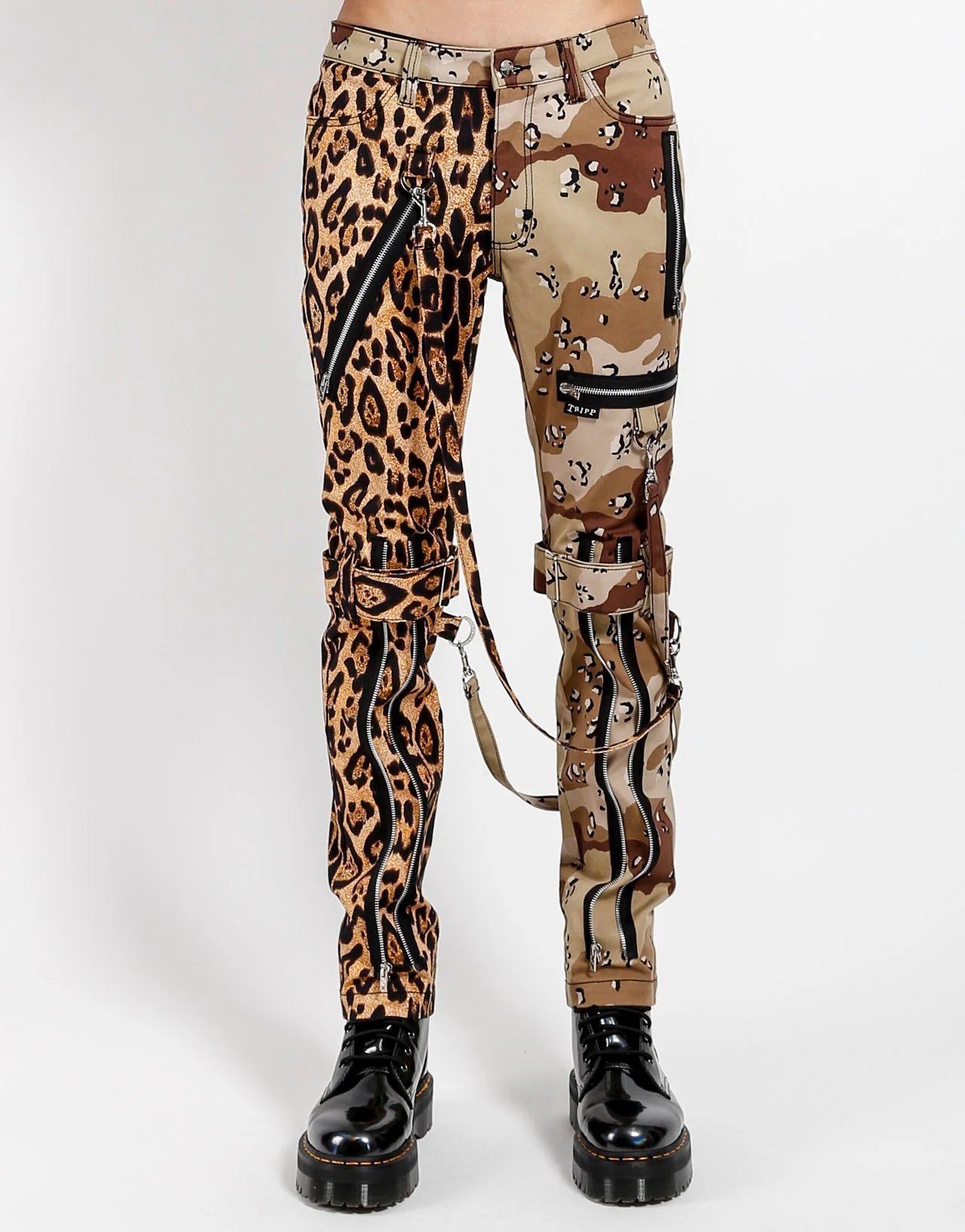 SPLIT LEG BONDAGE PANT LEOPARD AND SAND CAMO - Image 5