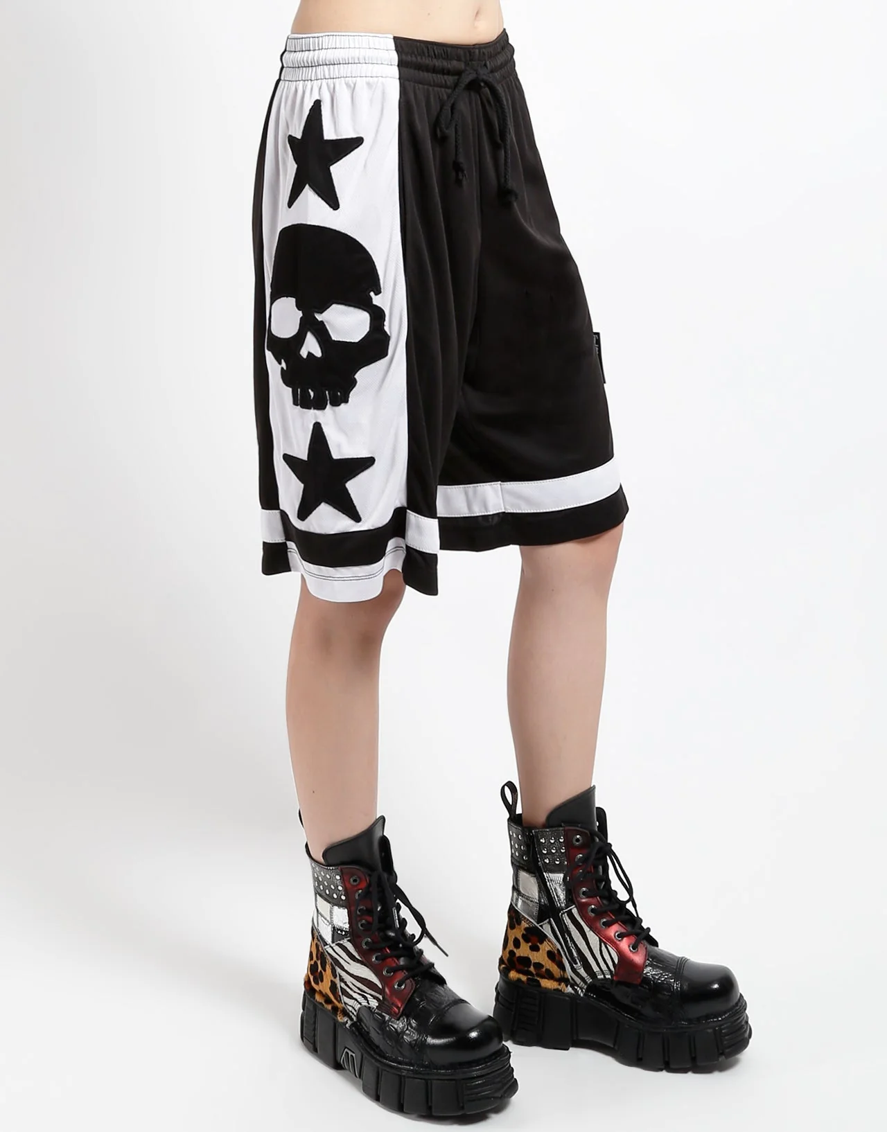 TRIPP NYC LOGO JERSEY SHORT - Image 6